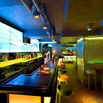 Otel U Zlateho Stromu By Bhg