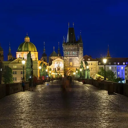 U Zlateho Stromu By Bhg Hotel Praga