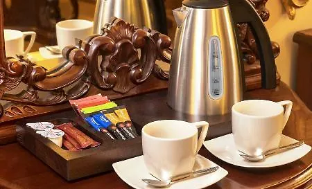 U Zlateho Stromu Hotel Prag