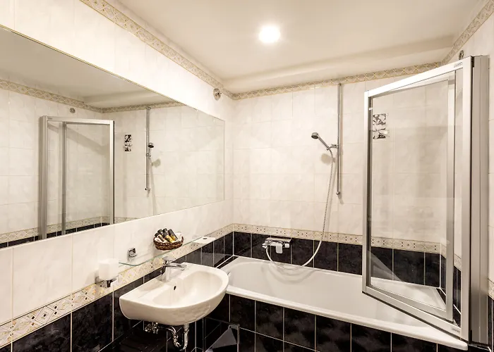 Hotell U Zlateho Stromu By Bhg