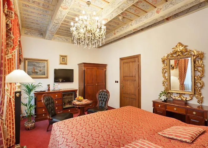 U Zlateho Stromu By Bhg Hotell