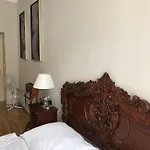 U Zlatého Stromu By Bhg Hotel 4*